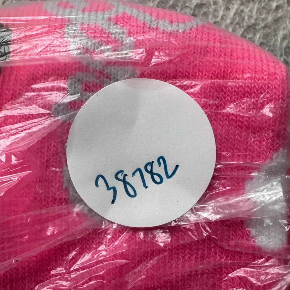 Barbie No-Show Socks Women 4-10 Pink Logo Silhouette Recycled Blend 8V0088 NEW